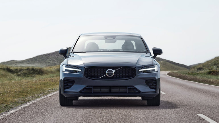 2023 Volvo S60 Recharge: High Performance Meets Sophisticated Tech