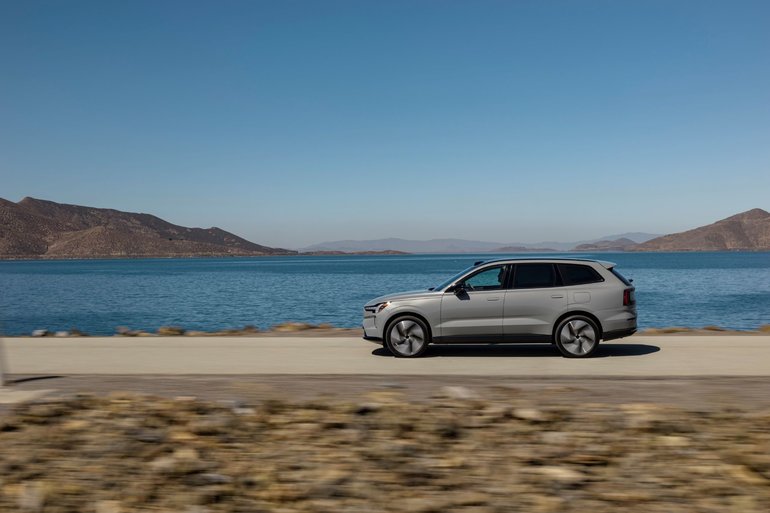 The 2025 Volvo EX90 Gets an Award from TIME Magazine for its Safety