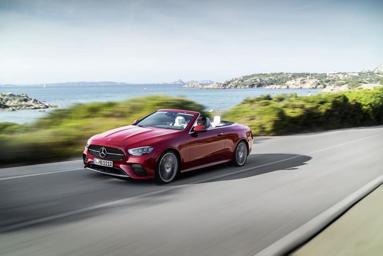 A comprehensive range of enhancements for the E-Class Coupe and Cabriolet