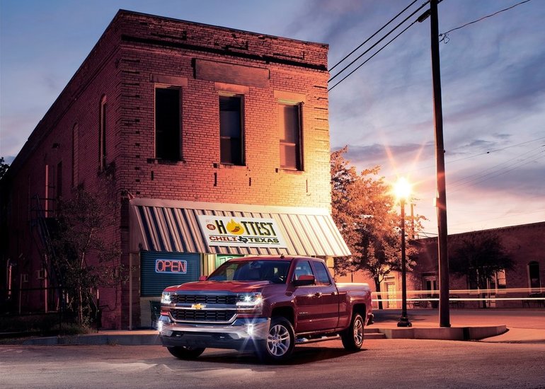 2016 Chevrolet Silverado 1500: Still Looks Tough