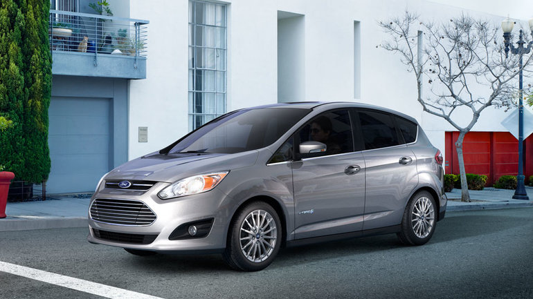 2014 Ford C-Max Hybrid – Fuel efficient and fun to drive