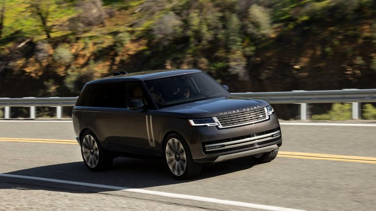 Dynamic Air Suspension Explained: What It Does for the 2026 Range Rover Sport
