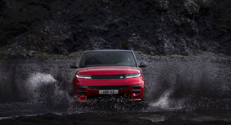 Des technologies de châssis et de suspension impressionnantes dans le nouveau Range Rover Sport 2023