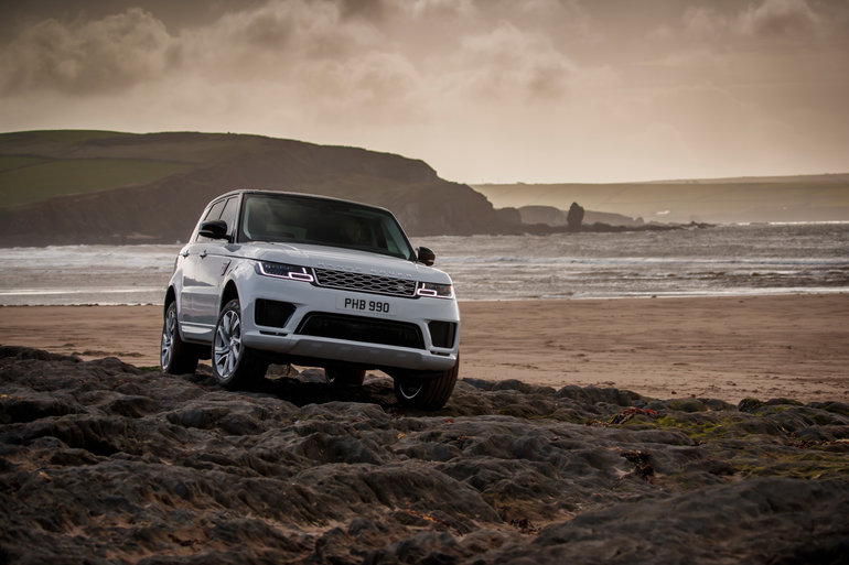 Three Reasons to Buy a Pre-Owned Range Rover Sport