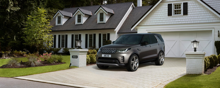 Three Impressive Features of the Land Rover Discovery