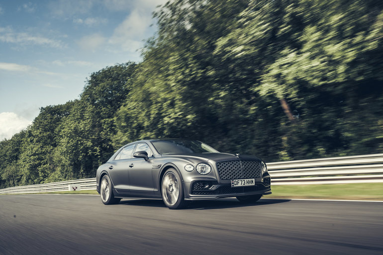 The Art of Effortless Arrival: Mastering Every Occasion in the 2024 Bentley Flying Spur