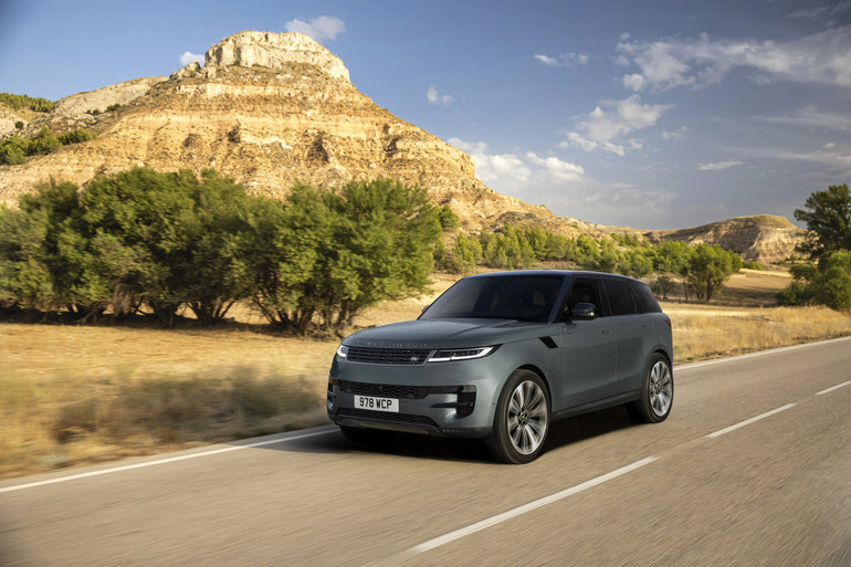 2025 Range Rover Sport vs. 2025 Porsche Cayenne: Which Luxury SUV Owns ...