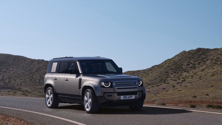 How the Defender 110 Handles a Summer Road Trip from Montréal to the Gaspésie
