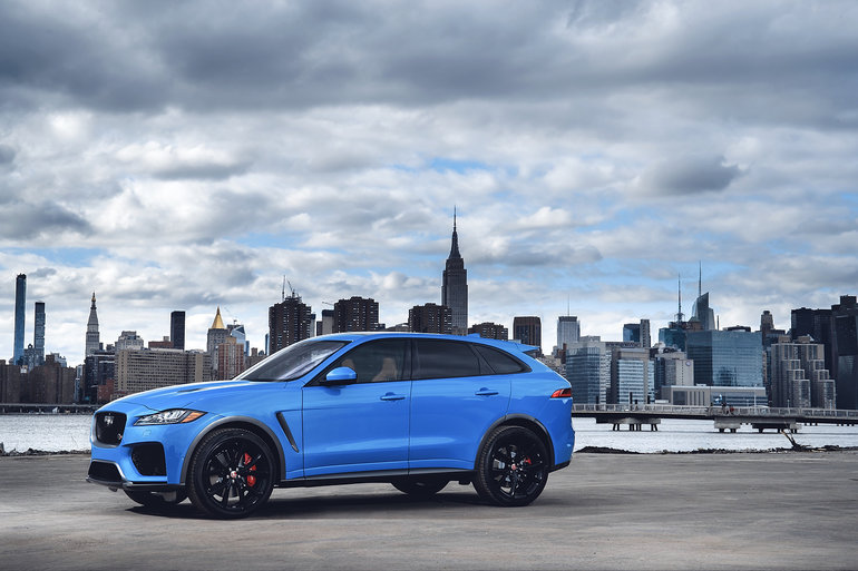 Jaguar F-Pace SVR 2019: qui a dit qu'un croisement ne pouvait pas être sauvage?