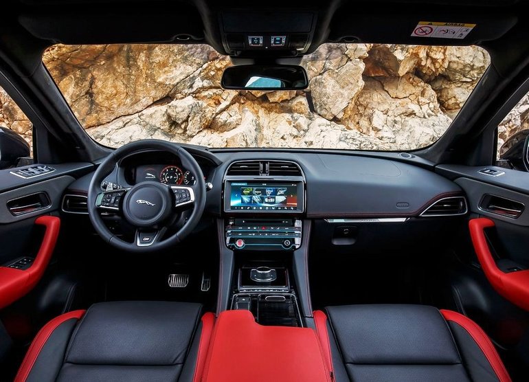 A quick look at Jaguar F-Pace In-Car Technology