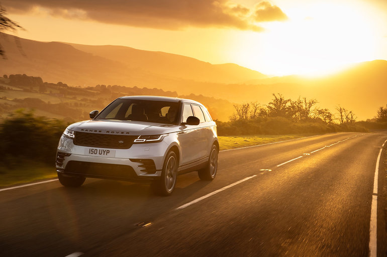 2021 Range Rover Velar vs. 2021 BMW X3: Luxury and Versatility