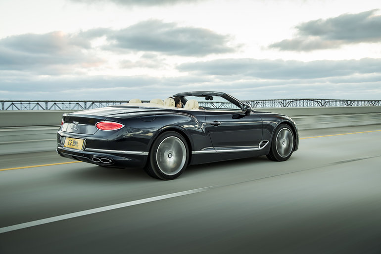 Bentley Continental GT Convertible 2021: pour une conduite ensoleillée et raffinée