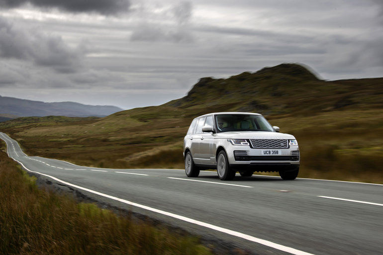 2022 Land Rover Range Rover vs. 2022 Cadillac Escalade: The Real Premium Experience