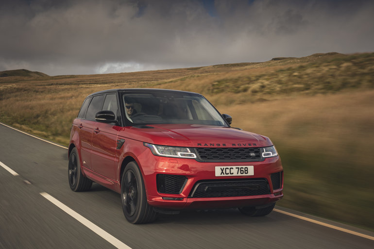 How the Range Rover Sport Distinguishes Itself in its Segment