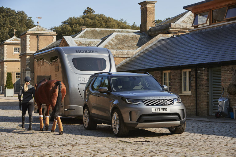 Land Rover and Range Rover towing capability guide