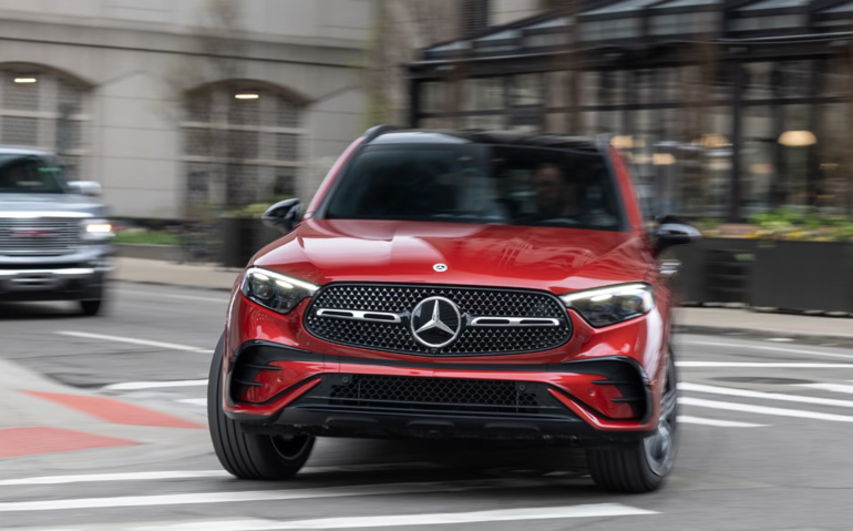2025 Mercedes-Benz GLC