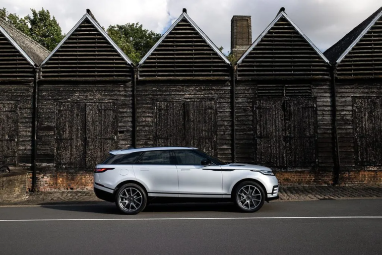 2021 Range Rover Velar vs. 2021 Audi Q8: The Future of SUV Design