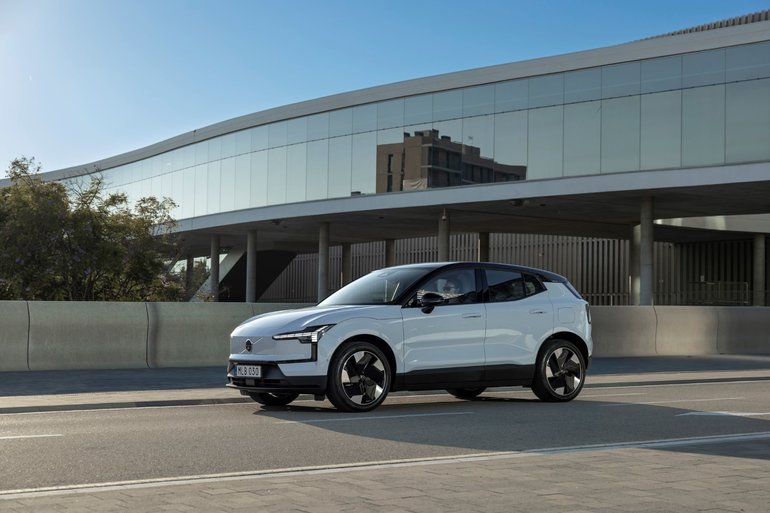 What Makes the 2025 Volvo EX30 a Better Choice than the Audi Q4 e-tron?