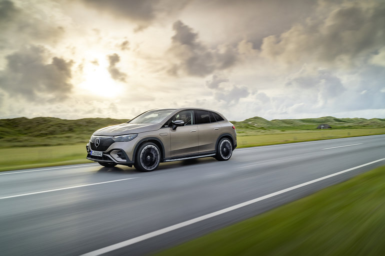 Latest Mercedes-Benz electric SUV introduced with new 2023 Mercedes-EQ EQE SUV