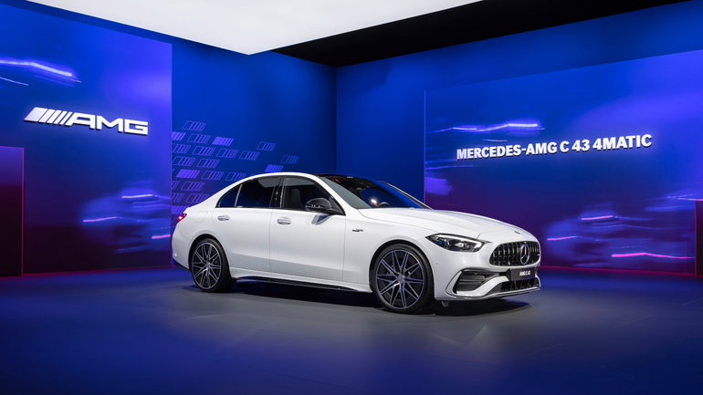 Comparing the 2024 Mercedes-AMG C 43 4MATIC with the 2024 BMW M340i