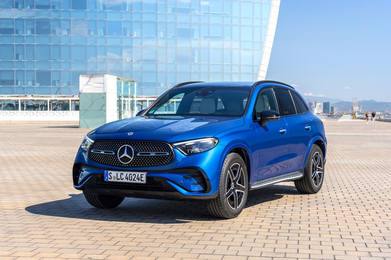 The 2024 Mercedes-Benz GLC: Why buy a new model instead of buying back your current leased GLC