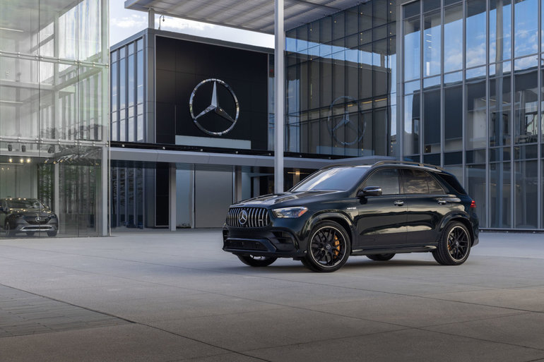 Three Ways the 2024 Mercedes-Benz GLE 450e PHEV Stands Out from the 2024 BMW X5 xDrive50e PHEV
