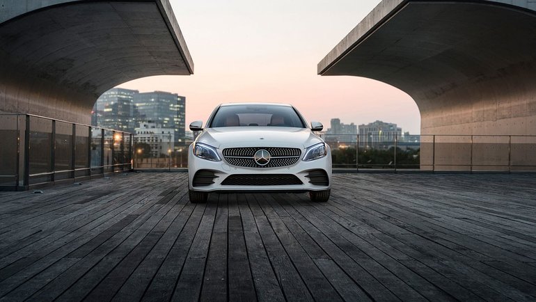 Beauty meets intelligence in the 2019 Mercedes-Benz C-Class.