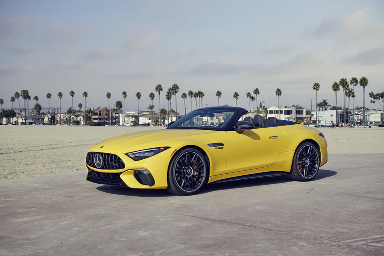 Drop the Top: A 2023 Mercedes-Benz Cabriolet and Roadster Overview