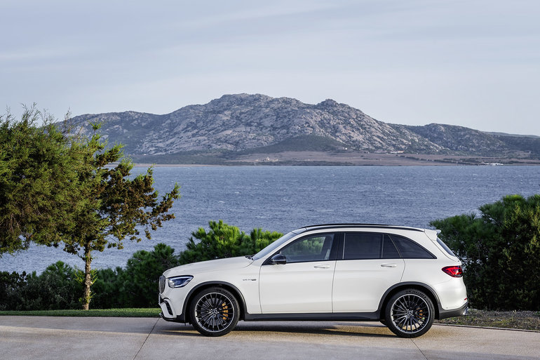 2021 Mercedes-Benz GLC Standard Features and Engine Lineup Overview