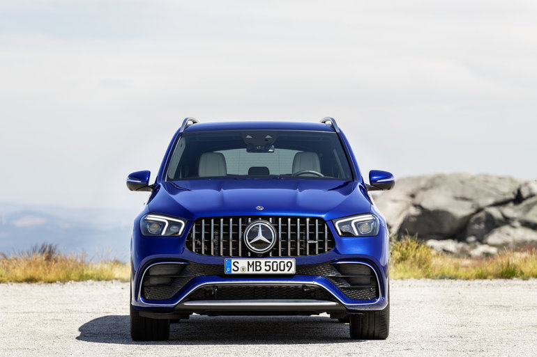 2022 Mercedes-Benz GLE vs. 2022 Acura MDX vs. Infiniti QX60: still no threats on the horizon