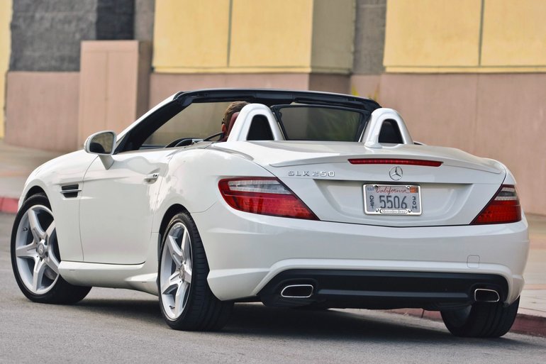 2015 Mercedes-Benz SLK : la classe à l’état pur