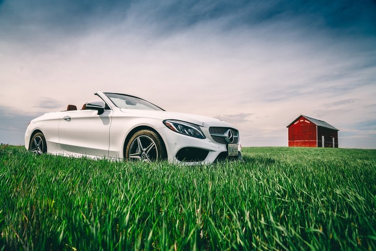 Mercedes-Benz Canada reports steady sales in May