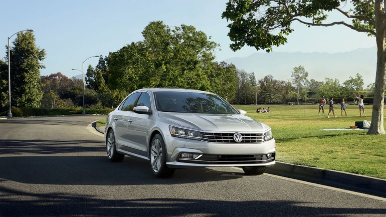 2018 Volkswagen Passat: Straight Arrow