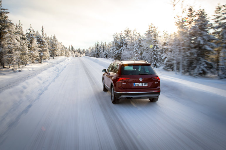Winter Driving: On the Road Spacing