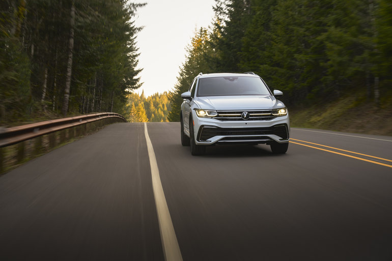 2022 Volkswagen Tiguan vs. 2022 Hyundai Tucson: Embrace Style and Versatility