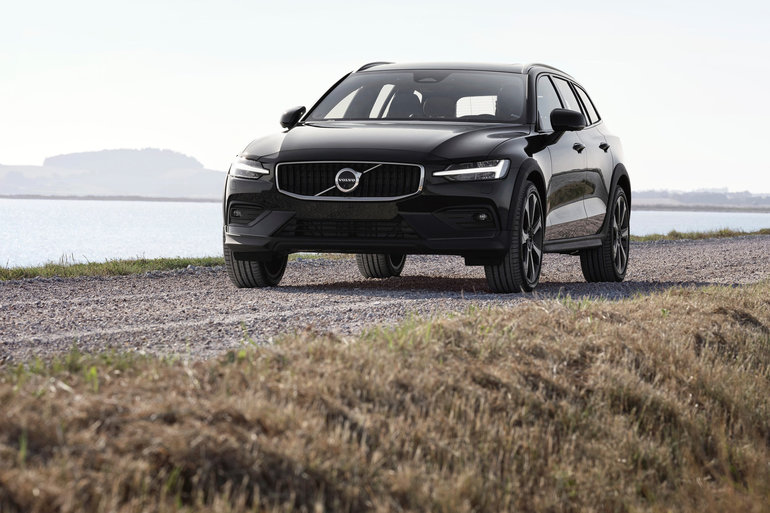 Family Friendliness Meets Scandinavian Excellence: The Best Pre-Owned Volvo Cars for Families