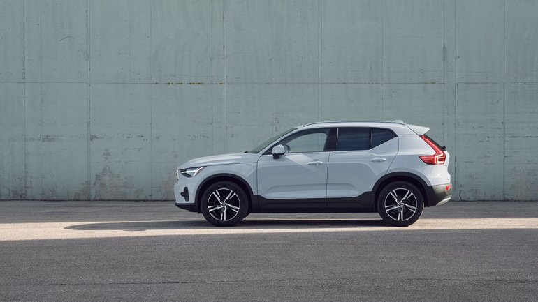 Luxury, Efficiency, and Practicality Without Breaking the Bank: the 2024 Volvo XC40