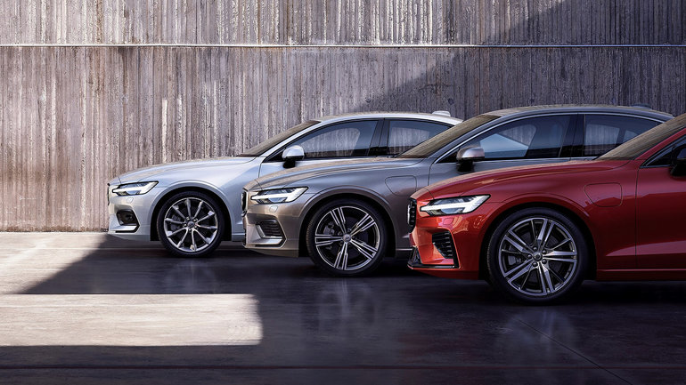 2021 Volvo S60 vs. 2021 Lexus IS: More Advanced and Efficient