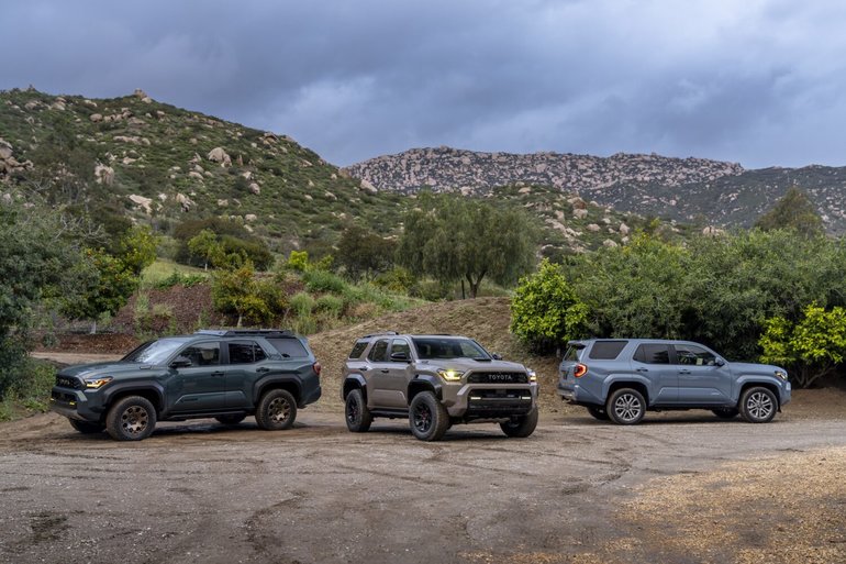 Difference between 2025 Toyota 4Runner TRD Pro and 2025 Toyota 4Runner Trailhunter