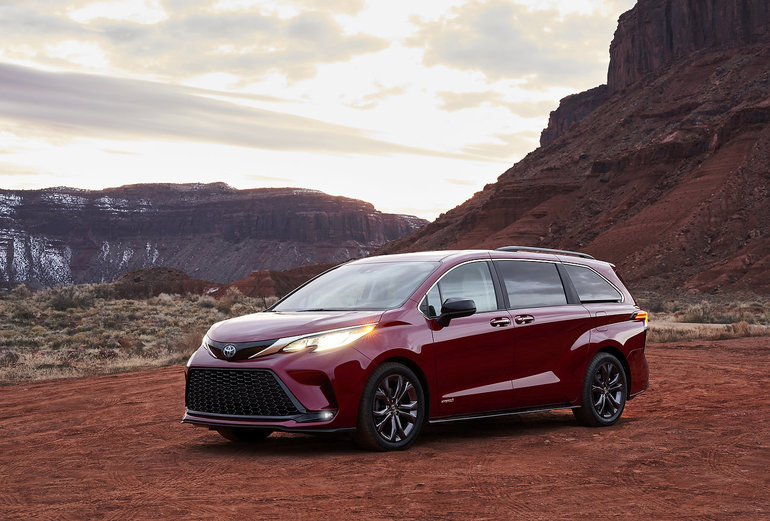 Toyota presents the new 2021 Toyota Sienna and 2021 Toyota Venza