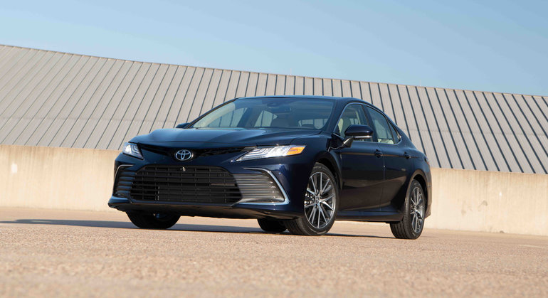 2022 Toyota Camry: Comfort mixed with performance