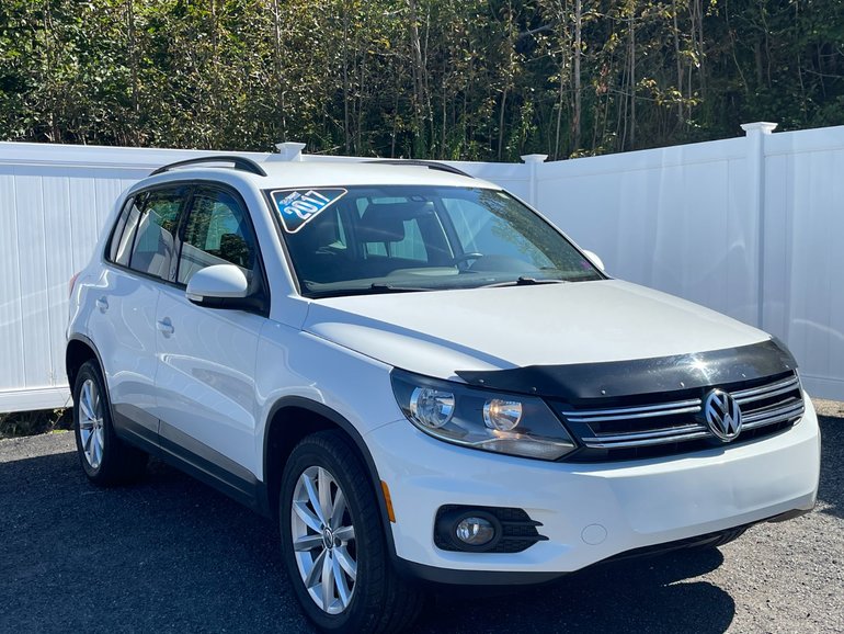 2017 Volkswagen Tiguan Wolfsburg Edition | Leather | CAM | USB | HtdSeat