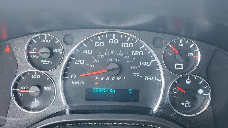 2024 GMC Savana Cargo Van
