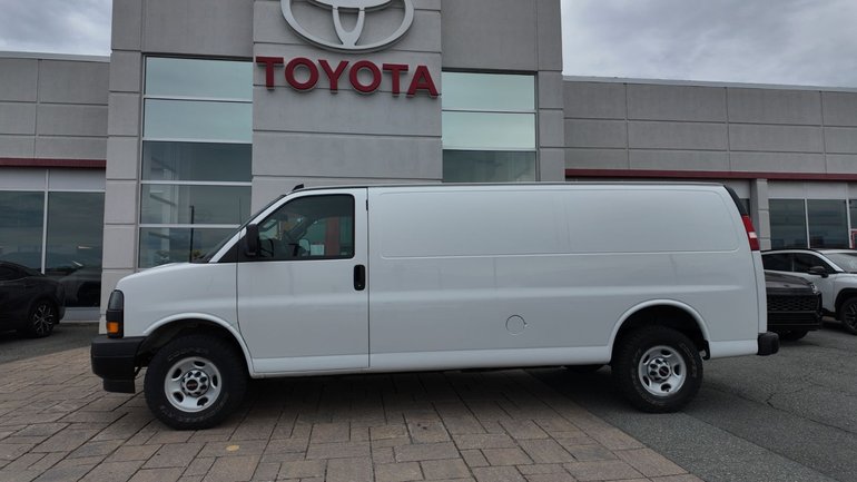 2024 GMC Savana Cargo Van