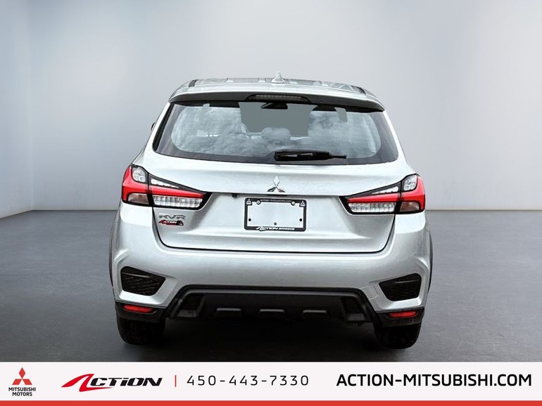 2020 Mitsubishi RVR