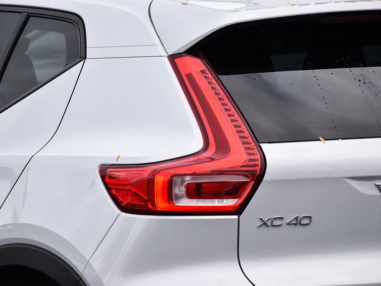 2020 Volvo XC40