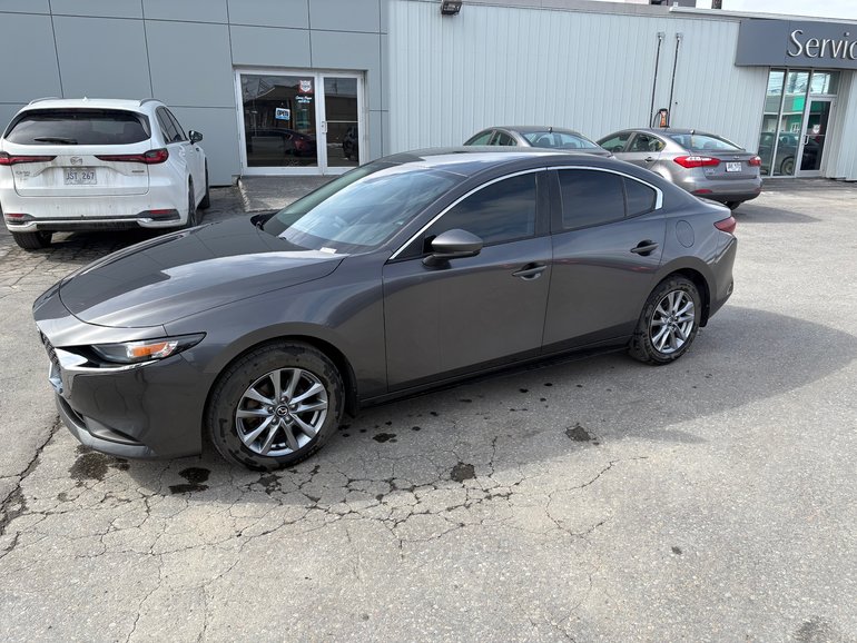 Mazda 3 GX 2024