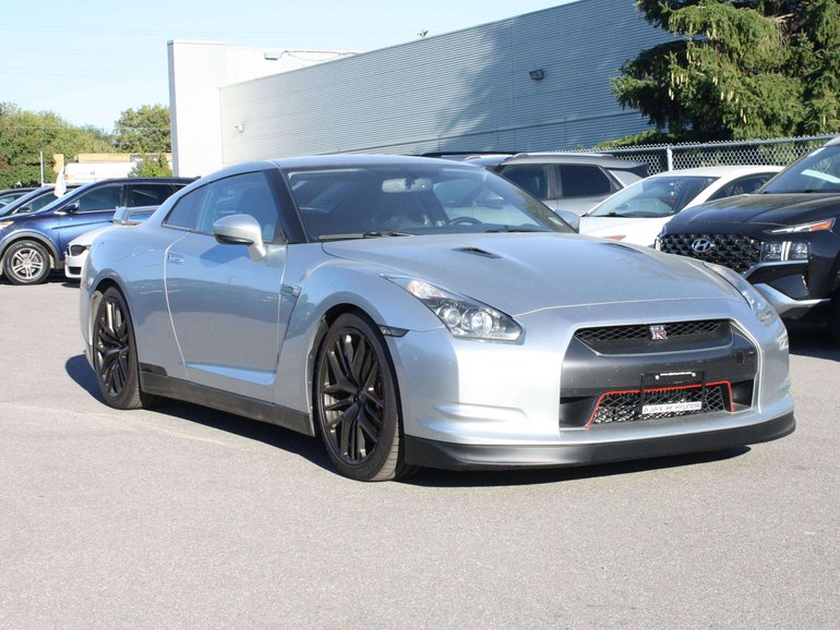2010 Nissan GT-R
