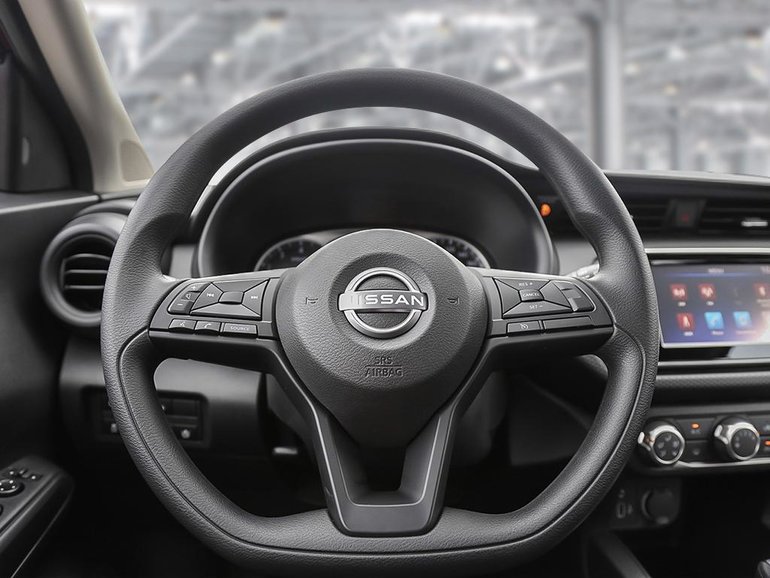 2025 Nissan Kicks Play