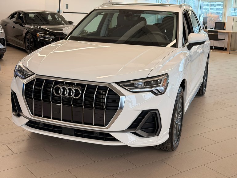 2022 Audi Q3